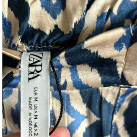 Zara Womens Bloggers Favorite Satin Printed Pants Blue Size Medium - Picture 7 of 13